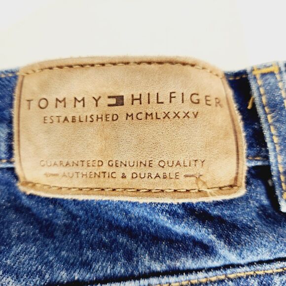 Tommy Hilfiger Jeans Womens 33x31 Straight Leg Dark Wash Vtg Logo Denim Blue - Picture 8 of 11